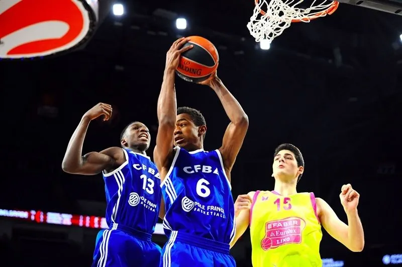 Un documentaire sur le chemin qui mène vers le haut niveau