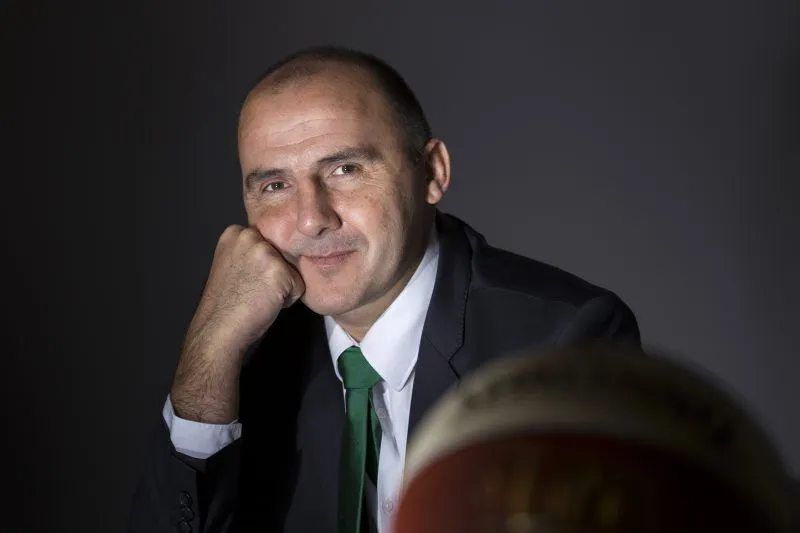 Limoges va retirer le maillot de Frédéric Forte