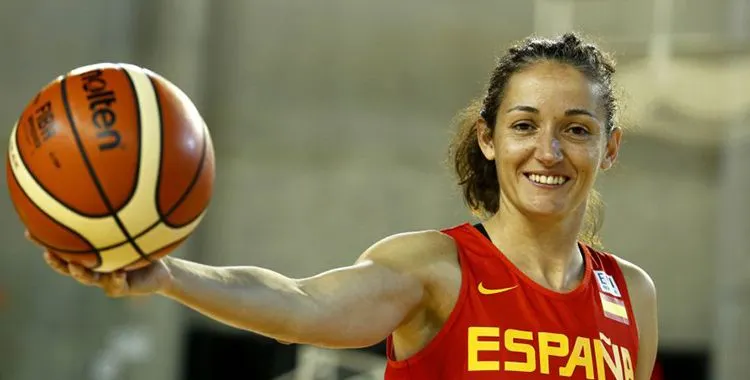 Euro Féminin: Laia Palau, Cristina Ouvina et Queralt Casas avec les 12 Espagnoles