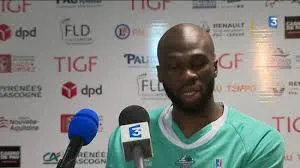 Alain Koffi (Pau): « Je n’ai pas compris ce qui est arrivé à Cobbs »