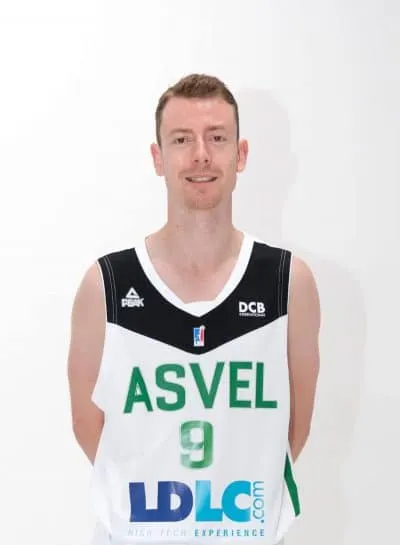 Dans Asvel time, Nicolas Lang parle de basket et de sa passion pour la lecture