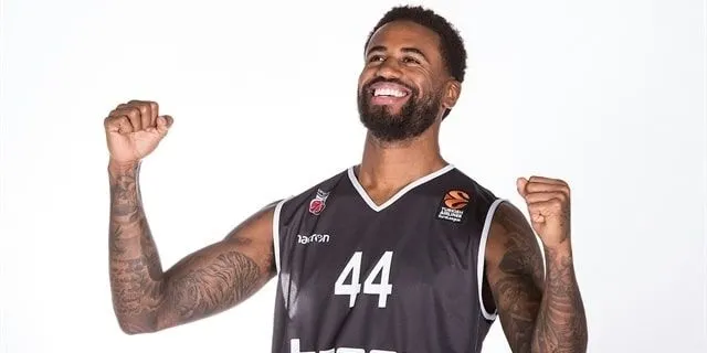 Bryce Taylor (Bamberg) obtient la nationalité allemande