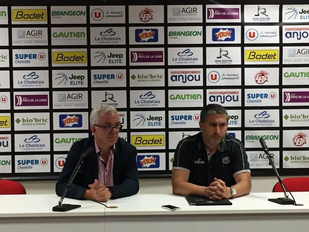 Cholet : Régis Boissié officiellement intronisé