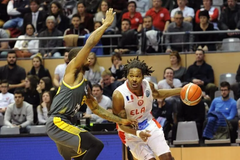 Mickaël Gelabale signe deux ans de plus à Chalon