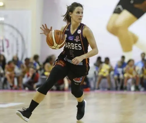 LFB: La meneuse espagnole de Tarbes Ana Suarez rejoint Nantes-Rezé