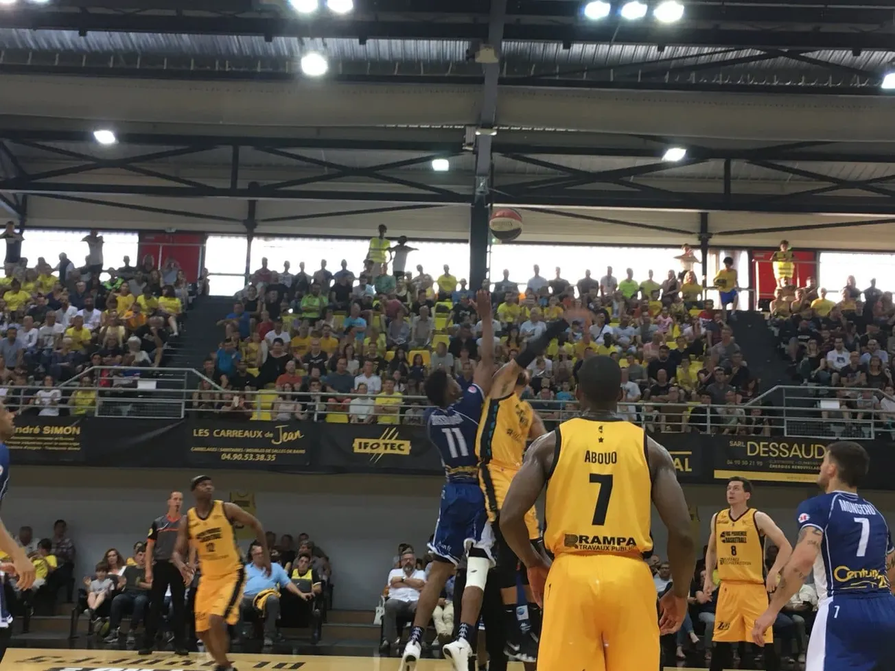 Battus sur le fil à Fos-sur-Mer, les Rouennais sont rentrés… en jet privé !