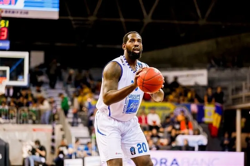 Dijon fait venir le pivot Gavin Ware de Levallois