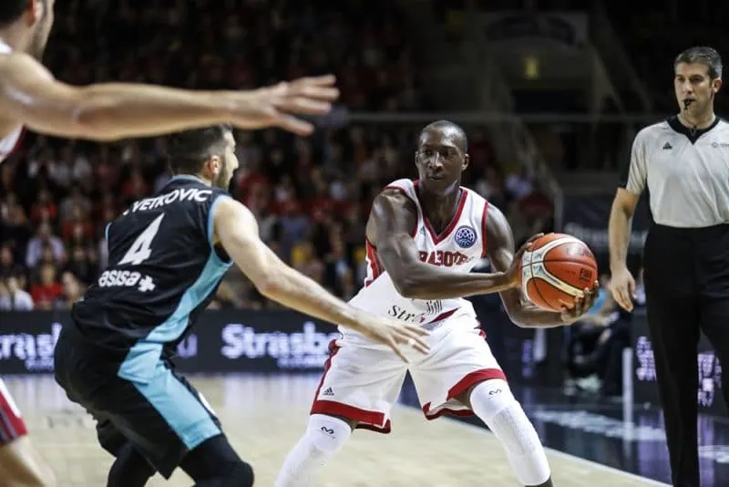 Pape Sy passe de Strasbourg à Cholet