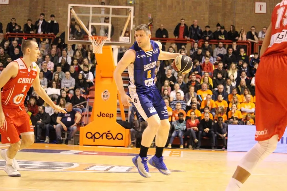 Jeep® ÉLITE : Quentin Serron passe de Gravelines à Strasbourg