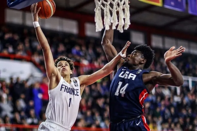 Vidéo: Le résumé de 10 minutes de France vs USA au Mondial U17