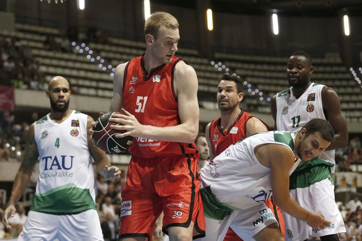 Interview Tryggvi Hlinason, pivot islandais de Valence : « La prochaine échéance maintenant, c’est de jouer la qualification pour l’EuroBasket »