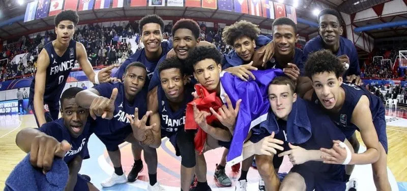 Compétitions de jeunes: Le tir groupé de la France