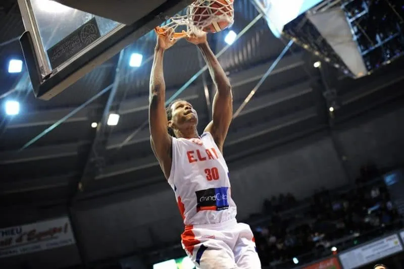 Guide Jeep® ÉLITE 2018/19 – Elan Chalon: Des jeunes pousses prêts à éclore