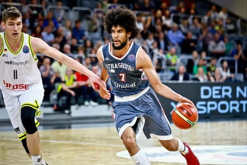 La France pillée par les clubs européens : il faut que ça change !