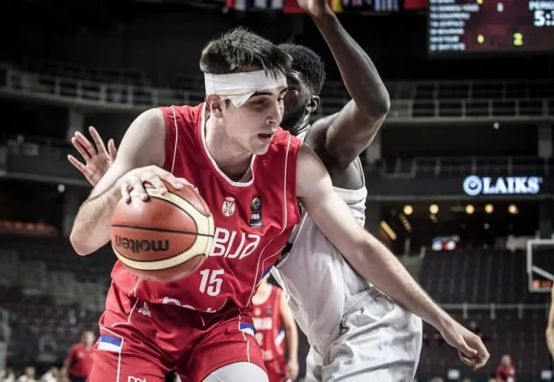 Euro U18: Les highlights de la demi-finale France-Serbie