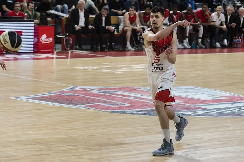 Jeep® ÉLITE : Mathieu Wojciechowski quitte Bourg-en-Bresse