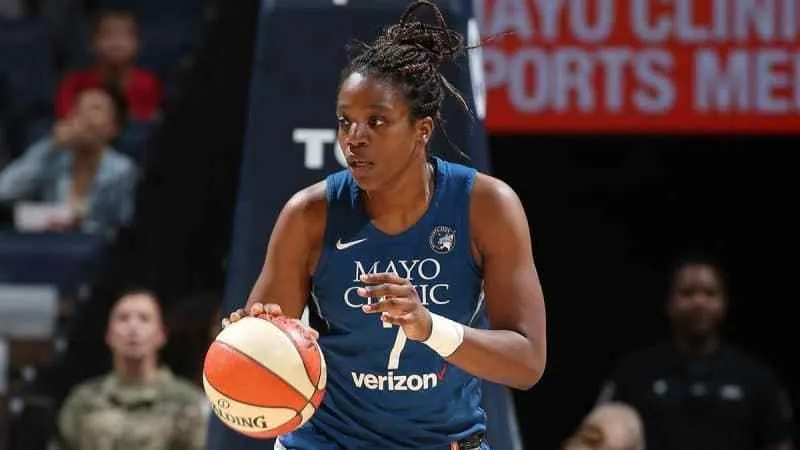 Françaises en WNBA: Le chemin de croix