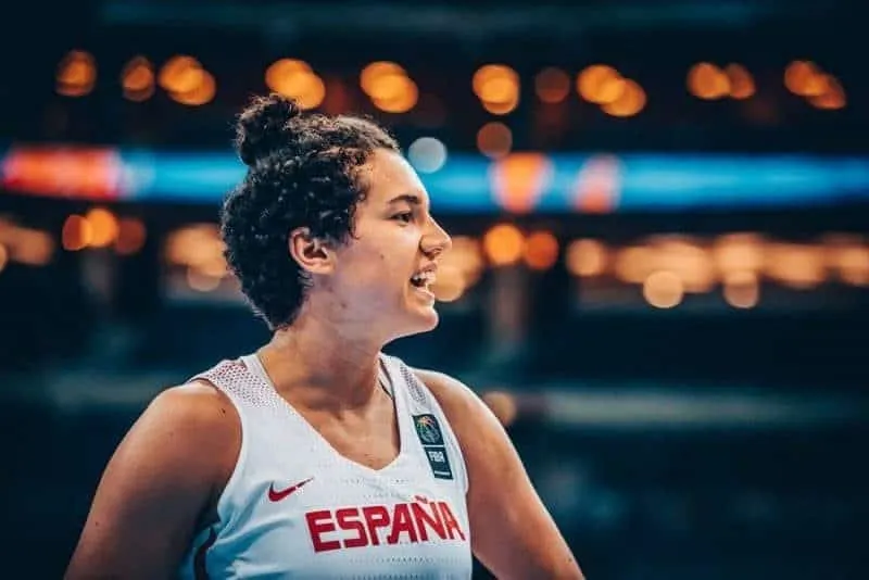 Espagne: L’internationale Laura Nicholls révèle son homosexualité