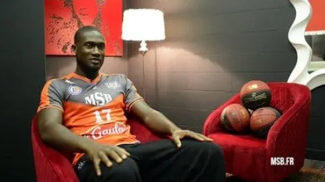 Pape-Philippe Amagou met un terme à sa carrière