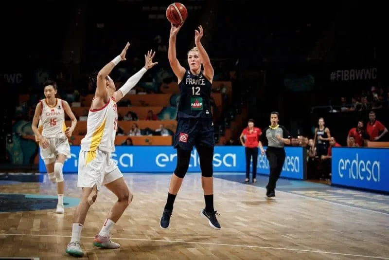 Coupe du monde féminine: La France cinquième. Beaucoup de bons soldats, pas de général