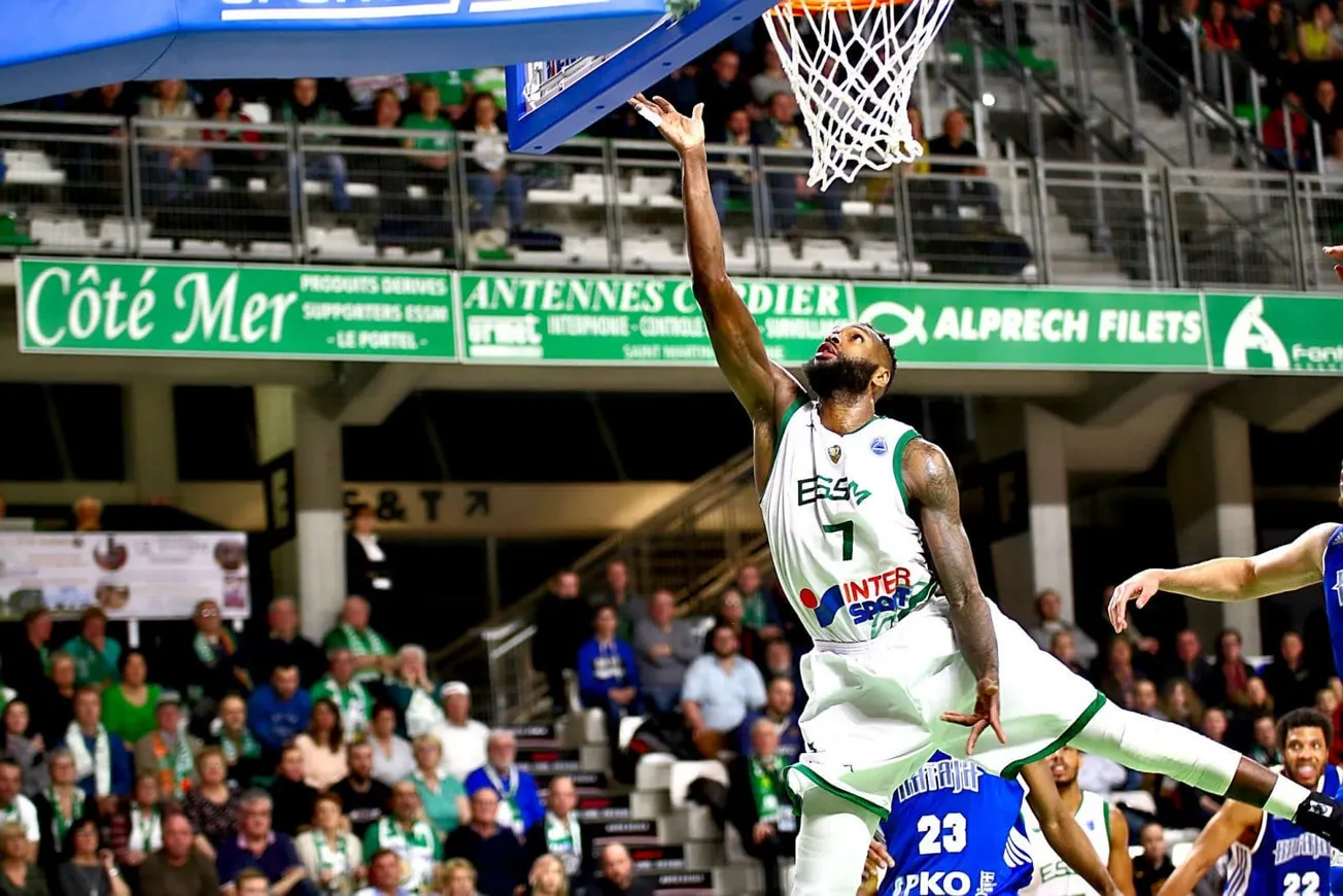 Jeep® ÉLITE : Jakim Donaldson revient aider Le Portel à l’entraînement