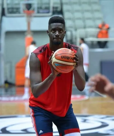BCL: Le 5/5 aux lancers de Youssoupha Fall (Strasbourg)
