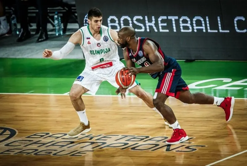 D’après une étude de la FIBA, la Jeep Elite est une ligue cosmopolite où l’on marque peu de points mais où les plaintes devant les tribunaux sont rares