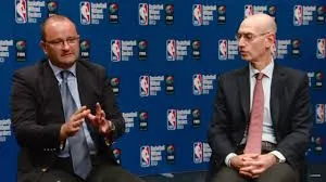Adam Silver, le patron de la NBA, soutient les fenêtres FIBA
