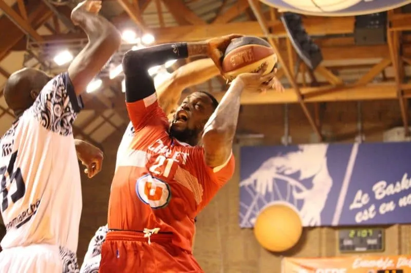 [REDIFF] Spécial Salaires – Cholet: Frank Hassell, le juste prix