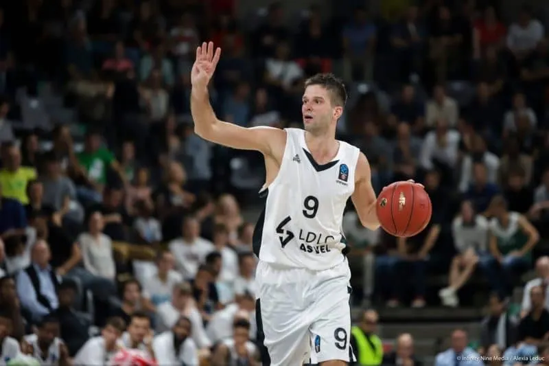 L’ancien Villeurbannais Mantas Kalnietis prend sa retraite