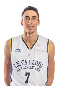 Maxime Roos (Levallois): « C’est une grosse marque de confiance de mettre un jeune dans un cinq majeur »