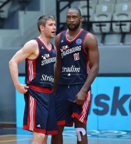 14 rebonds contre Boulazac. Florent Pietrus (Strasbourg): « Ca prouve qu’à 37 ans, je peux toujours être utile »