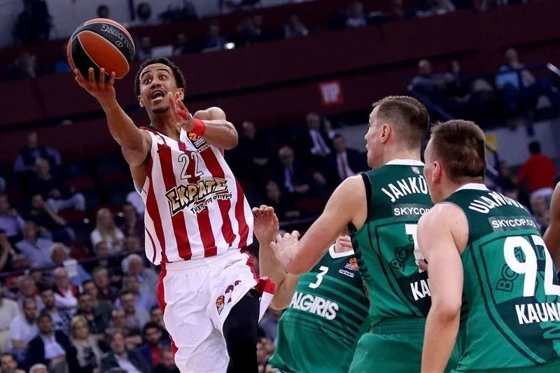 Grèce : Brian Roberts réclamerait environ 95 000€ à l’Olympiakos