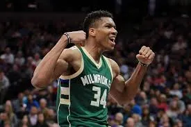 Giannis Antetokounmpo élu joueur européen de l’année par La Gazzetta dello Sport