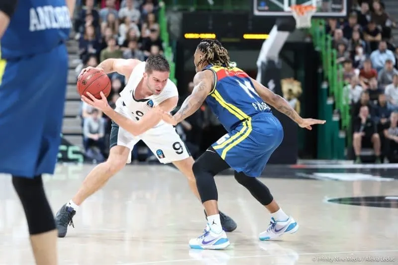 Mantas Kalnietis: « Tony Parker est un exemple de la façon dont un champion NBA devrait vivre après la retraite »