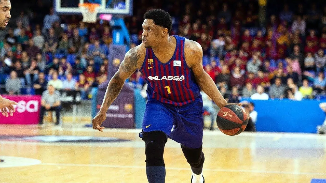 Les Français de l’étranger : Kevin Séraphin en grande forme