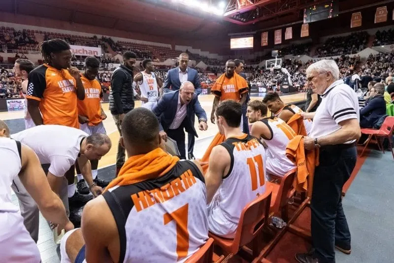 Ses joueurs sont raplapla en défense: Les inquiétudes de Eric Bartecheky, le coach du Mans