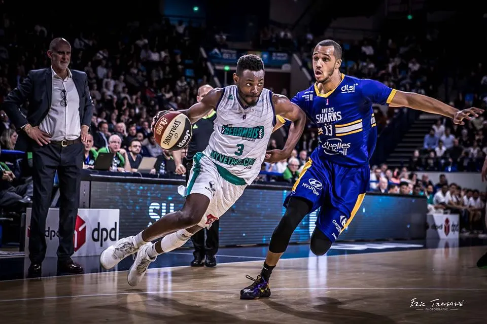 Vidéo: Yannick Bokolo raconte sa commotion cérébrale
