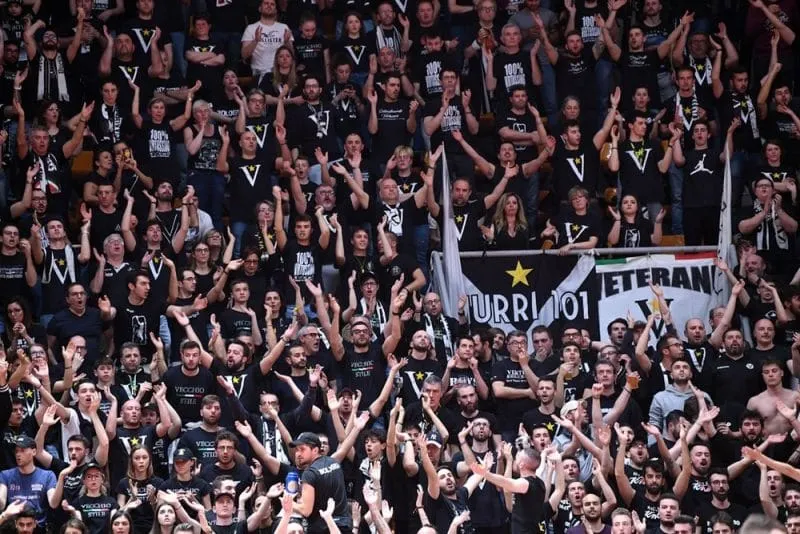 Italie: 200 privilégiés pourront assister aux matches de Bologne et de Reggio Emilia