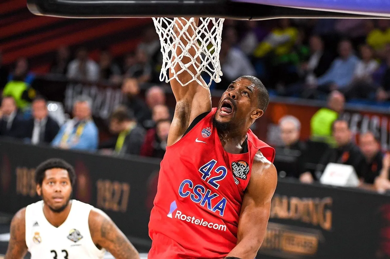 Kyle Hines (Milan): « La NBA a toujours été un rêve, mais aujourd’hui je suis plutôt content que ce rêve ne se soit pas réalisé »