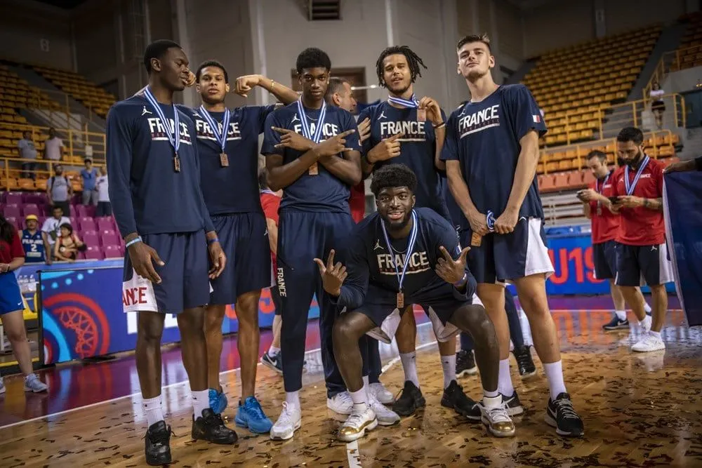 Le chiffre: 2 000, le nombre de matches diffusés par an par la FIBA sur Facebook et Youtube