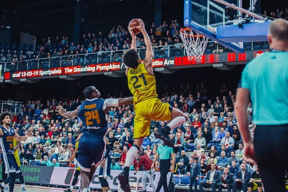 L’ASVEL mise sur le pivot belge Ismael Bako