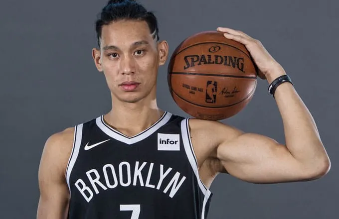 Chine: Jeremy Lin signe au Pékin Ducks
