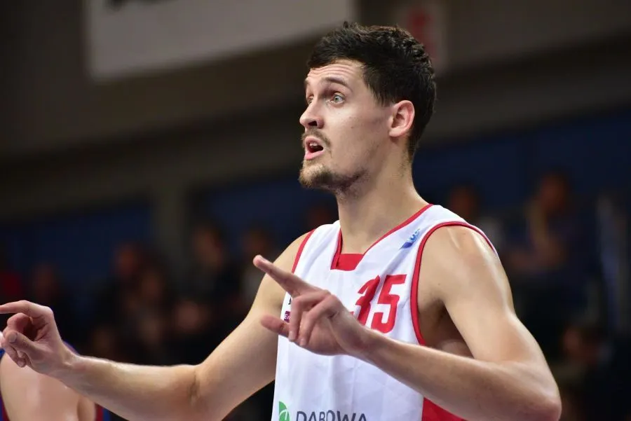 Pologne: Mathieu Wojciechowski, de Gornicza à Wroclaw