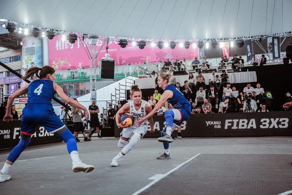 Emmanuel Body (coach de Roche Vendée): « C’est profitable à Caroline Hériaud de faire du 3×3 »