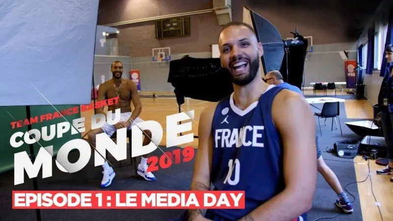 Vidéo: Les Bleus au media day
