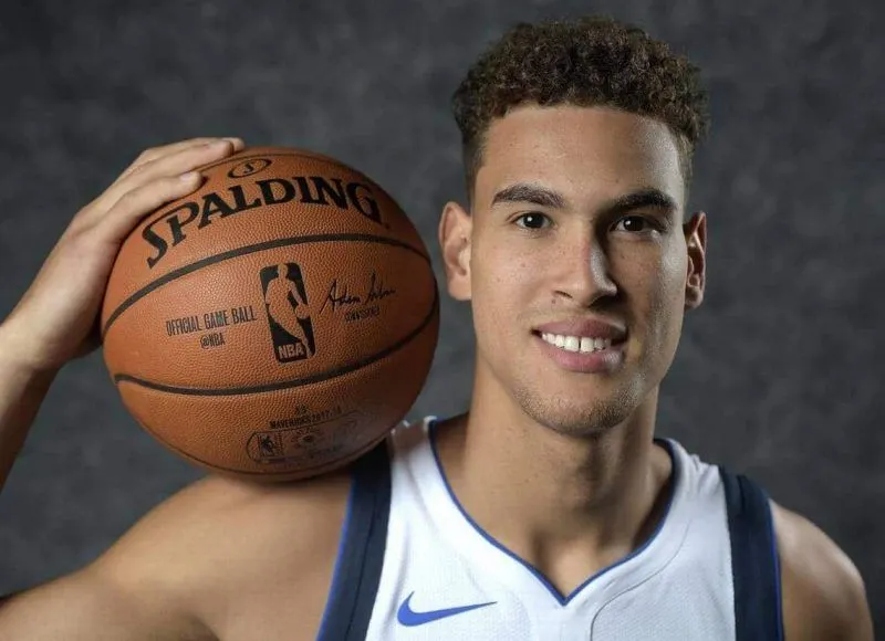 Canada: Pas de Dwight Powell (Dallas Mavericks) à la Coupe du monde