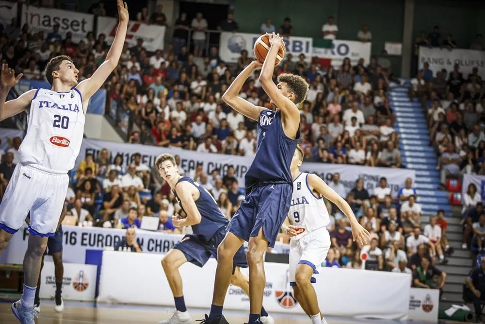 Euro U16: La France va retrouver son éternel rival espagnol en finale