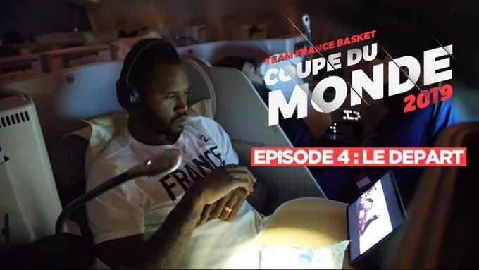 Vidéo: L’arrivée en Chine de l’équipe de France