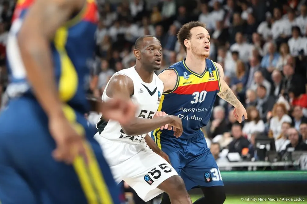 Vidéo: Grandir avec… Charles Kahudi (ASVEL)
